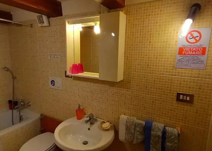Casa Dino דירה *